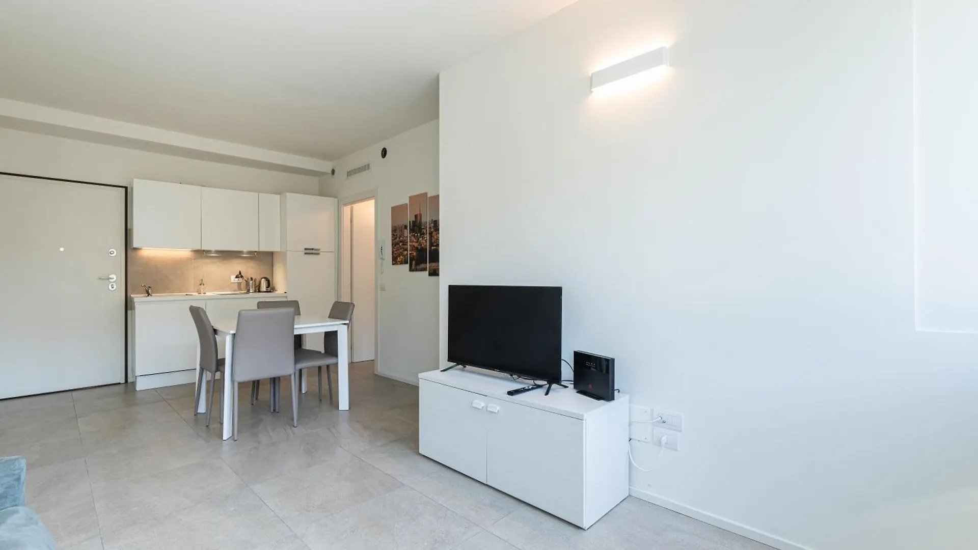 Elegante Bilocale Isola A - Mirable Pm Apartamento Milão