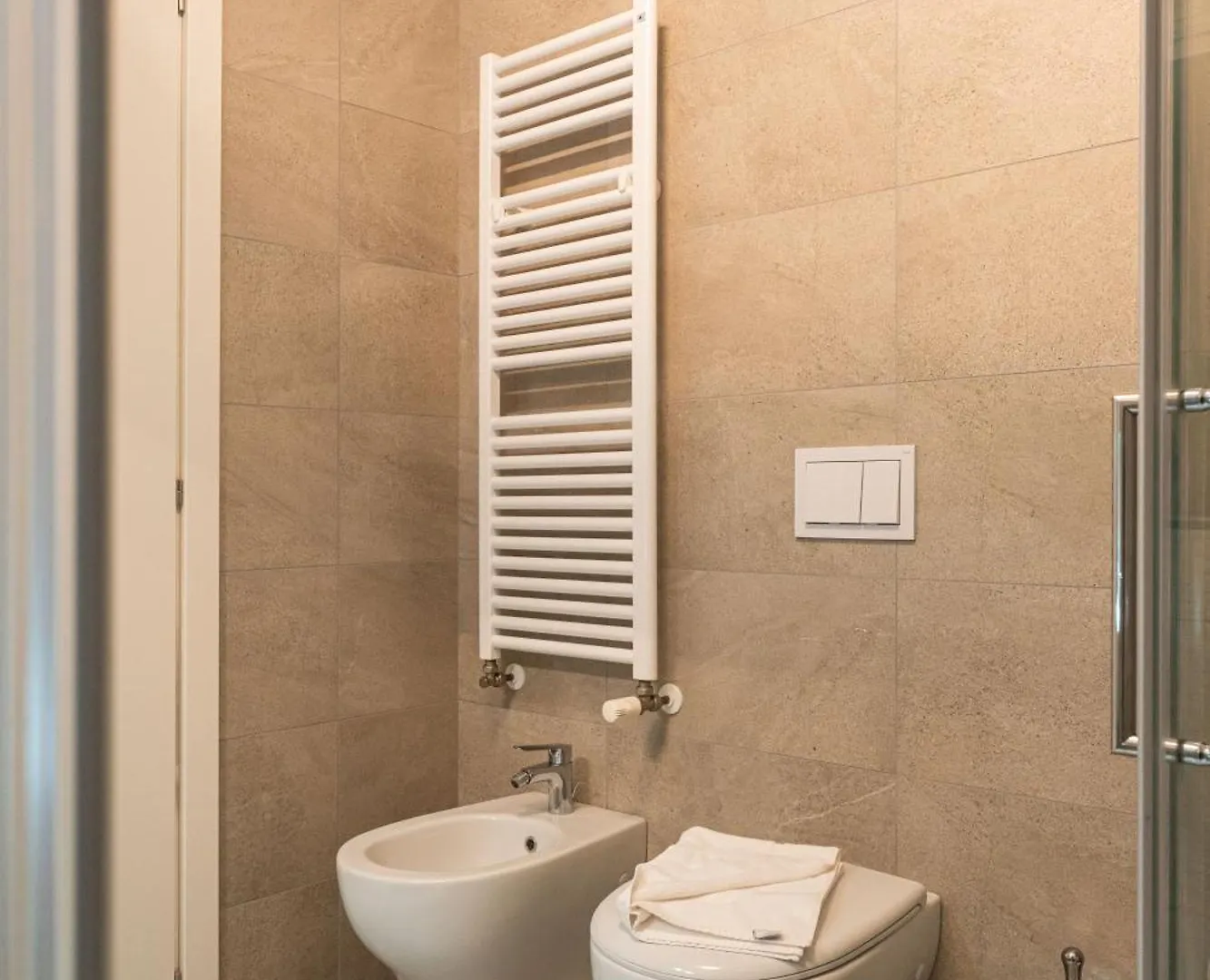 Elegante Bilocale Isola A - Mirable Pm Apartamento Milão