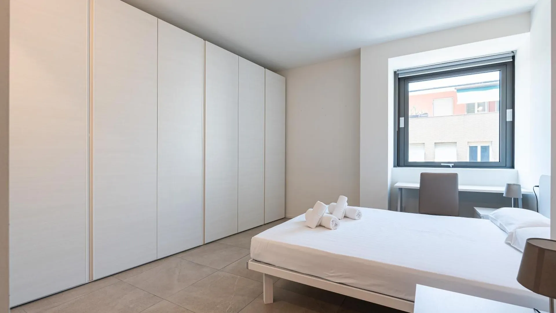 Elegante Bilocale Isola A - Mirable Pm Apartamento Milão 0*,