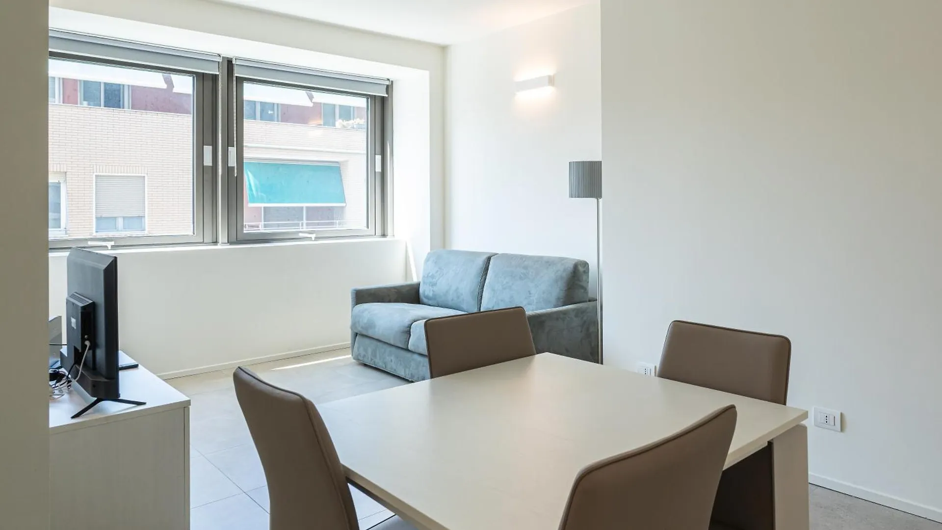 Elegante Bilocale Isola A - Mirable Pm Apartamento Milão 0*,